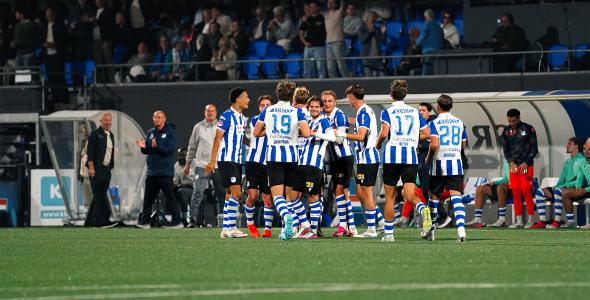 FC Eindhoven players on the pitch