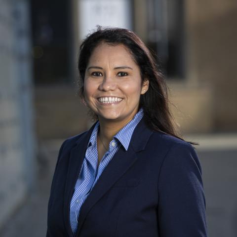 Photo of Olivia van den Broek-Neri from Holland Expat Center South